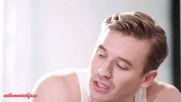 Happy Birthday to Seth Numrich today! 