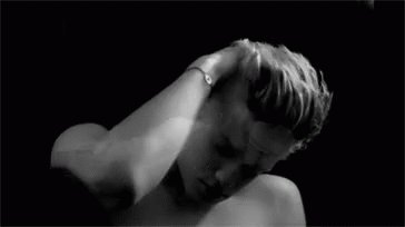 Happy 21st Birthday Cody Simpson!
What\s your favorite songs? 
