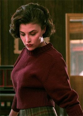 Happy Birthday Sherilyn Fenn! 