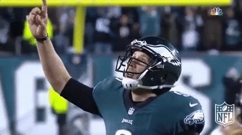 Happy Birthday Nick Foles! Now ho out a take us to the Super Bowl brother! 