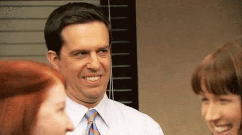Ohohohoho guess who\s birthday it isssss

HAPPY BIRTHDAY ED HELMS 