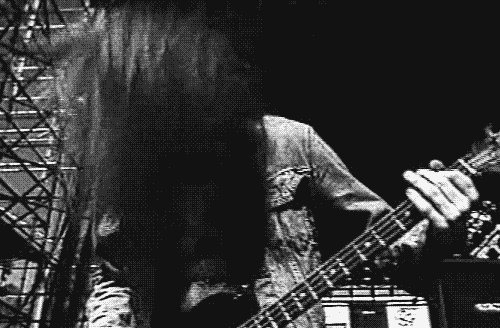 Happy birthday Cliff Burton. Cannot the kingdom of salvation take me home? 