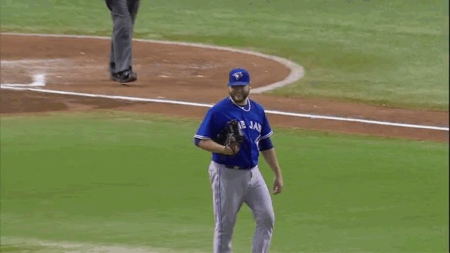  Happy Mark Buehrle\s birthday to you! 