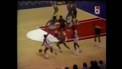 HAPPY BIRTHDAY WES UNSELD. SHOUTS OUT THOSE OUTLET PASSES! HERE S HIM SETTING A MEAN PICK! 