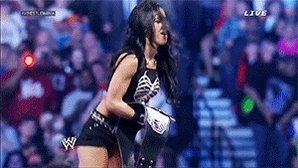 Happy birthday to former superstar & former divas champion AJ Lee 31 today 