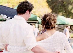 Happy Birthday Jonathan Groff 