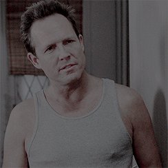 HAPPY BIRTHDAY TO MY MF BABYYYYYY    Dean Winters I love u 