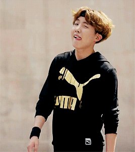 🔊Hope World Facts:
1.- J-Hope became the highest charting Korean soloist album on BB200 with only 14 HOURS of sales. He sold 9k units within that time. 🥳🎉
#HopeWorld500Days
#홉월드_개장_500일
#Jhope_MyHopeWorld
#JHope #제이홉