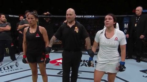 🇻🇪🇻🇪🇻🇪
@VenezuelanVixen gets the win in her return! #UFCSacramento