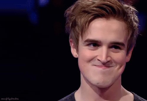 Happy 34th birthday to singer, songwriter, author and wonderful dad Tom Fletcher ( 