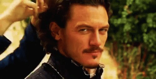 Happy Birthday, Luke Evans! 
