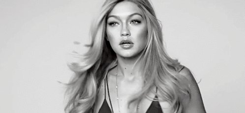 Happy birthday, Gigi Hadid!  