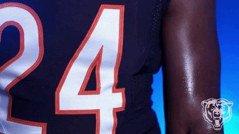 Chicago Bears (@ChicagoBears) on Twitter photo 26/04/2018 00:15:35 2️⃣4️⃣ HOURS. #BearsDraft 2️⃣4️⃣ HOURS. #BearsDraft