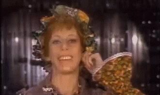 Happy Birthday Carol Burnett! Ear tug back at cha! 