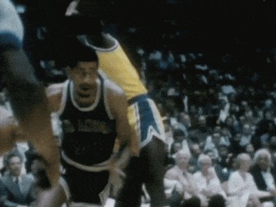 Happy 66th birthday to \"The Iceman\" George Gervin 

The original Jelly  