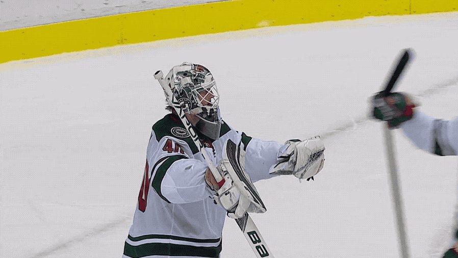 Happy Birthday to goaltender Devan Dubnyk. 