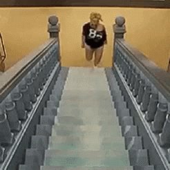 Me running to message happy birthday to Trisha paytas 