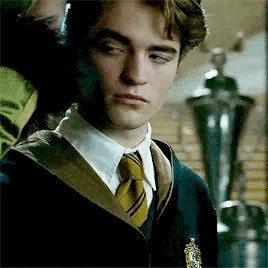 Happy birthday to the gorgeous robert pattinson 