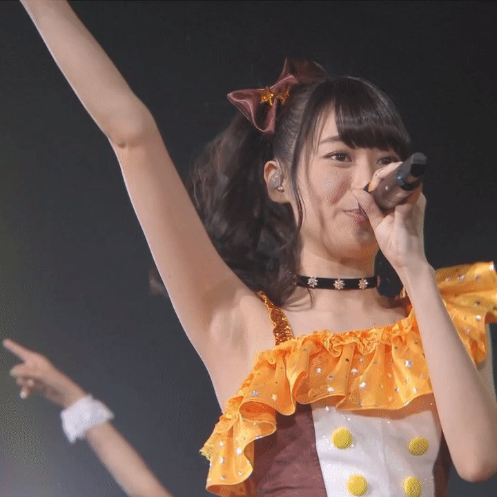 女性声優の腋 山下七海 女性声優の腋 山下七海