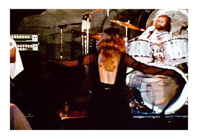 Happy birthday to the legendary Stevie Nicks   