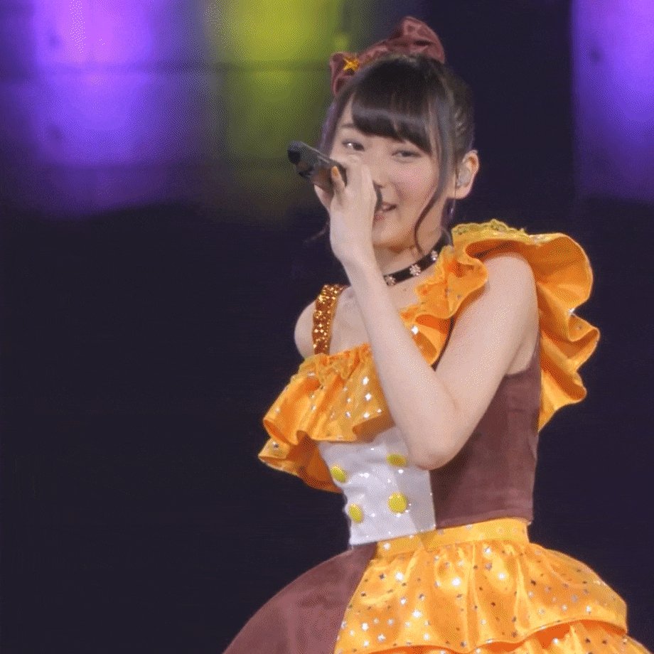 女性声優の腋 山下七海 女性声優の腋 山下七海