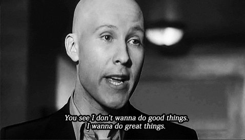 Happy Birthday to \s Michael Rosenbaum! 