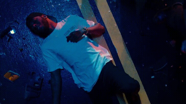 ELEVATOR (@ELEVATOR_) on Twitter photo 17/07/2018 21:53:34 .@6LACK shares eye-opening visuals for his most recent single, 'Switch.' bit.ly/2NkJVSG .@6LACK shares eye-opening visuals for his most recent single, 'Switch.' bit.ly/2NkJVSG