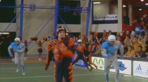 Happy birthday to the great Paul Verhoeven! Now playing STARSHIP TROOPERS. 