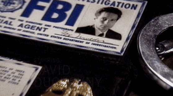  X-Files star David Duchovny celebrates his 58th birthday today. 
Happy Birthday Mulder 