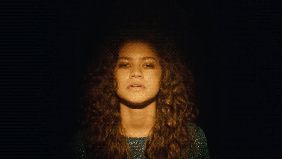 Drizzy (@Drake) on Twitter photo 2018-07-30 16:30:22 side effects include #EUPHORIA. coming soon @Zendaya @A24 @HBO side effects include #EUPHORIA. coming soon @Zendaya @A24 @HBO