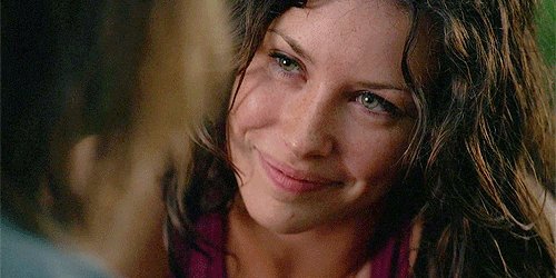 Dzisiaj swoje 39 urodziny obchodzi Evangeline Lilly! Wszystkiego najlepszego!
Happy Birthday    