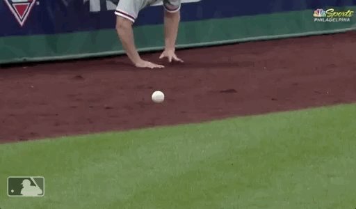 Do they give Gold Glove awards to fans? https://t.co/HO26xQmBbG