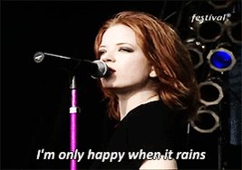  Happy birthday Shirley Manson! I hope it rains all day! 