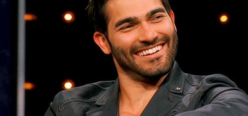   Happy Birthday Tyler Hoechlin!! Enjoy your day  