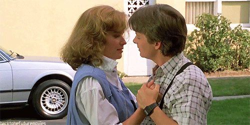 HAPPY BIRTHDAY Elisabeth Shue! Born on this day in 1963! 