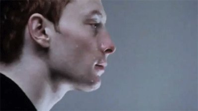 Happy birthday Thom Yorke. 
You\re so fuckin\ special  