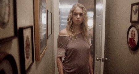 “Penelope Mitchell - Between Worlds 
#PenelopeMitchell #BetweenWorl...