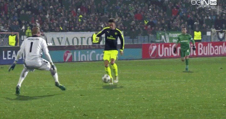 HAPPY BIRTHDAY MESUT OZIL               
