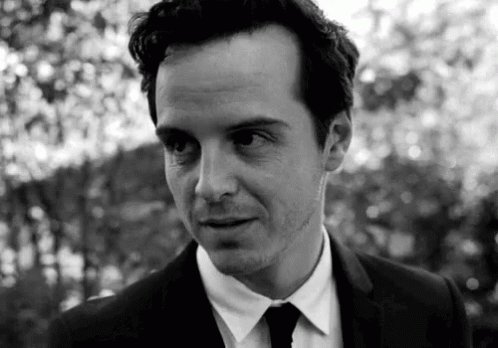 Happy Birthday to Andrew Scott!!! He s amazing!!!! 