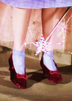 Tisha Richmond (@tishrich) on Twitter photo 13/11/2018 21:28:30 @KarenAnnPenney1 She does wear red high heels... and she is pretty magical! #MLmagical #REALedu @KarenAnnPenney1 She does wear red high heels... and she is pretty magical! #MLmagical #REALedu
