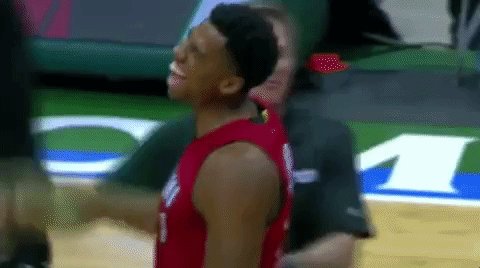 Hassan Whiteside has 14 pts 9 reb 5 blocks....and there's 6 minutes left in the 2ND QTR
#NBA
#Nbatwitter
