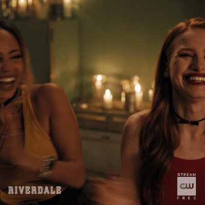 Madelaine Petsch (@madelainepetsch) on Twitter photo 2018-11-15 02:00:09 leaving you with a kiss 💋#Riverdale leaving you with a kiss 💋#Riverdale