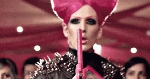Iconic, unique, fearless. Three words to describe THE Jeffree Star. Happy Birthday Xoxo 