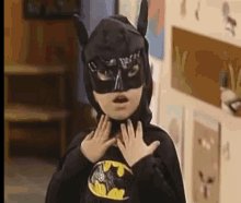 Omg! Is #Batwoman in #Arrowverse ?  Gimme! https://t.co/R2o2ek4eLx