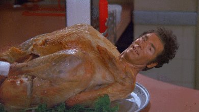 Happy Thanksgiving. Now put down the phone and go spend some time with your loved ones. #Thanksgiving https://t.co/eBhIOhTCgA