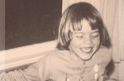 Happy birthday Ed.

Eddie Vedder, 23 Dicembre 1964.
Leader dei Ultimo pilastro del Grunge. 