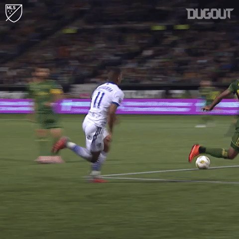 Happy Birthday to centre-back Reto Ziegler! Watch the full video here  
