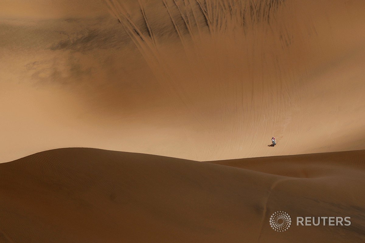 Reuters photographer @cjassopix shares abstract images from #Dakar2019, a two-week-long endurance challenge across Peru in some of the harshest terrain and conditions on Earth: https://reut.rs/2Hj8zFf