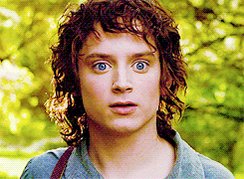 Happy Birthday to actor Elijah Wood. 

What\s your favourite movie he stars in? 