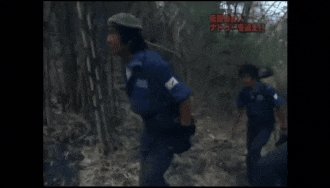 風化させないbot 藤岡弘 探検隊 シリーズ 伝説の野人ナトゥーを追え にて 突如転がってきた岩 風化させないbot 藤岡弘 探検隊 シリーズ 伝説の野人ナトゥーを追え にて 突如転がってきた岩